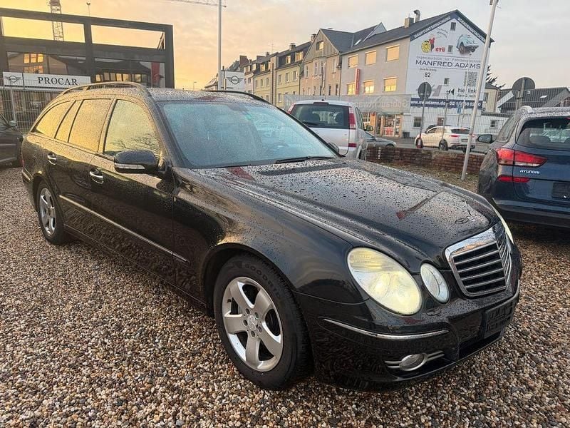 Schwarz Gebraucht 2008 Mercedes E280 Kombi | 2.990 € (Superpreis) - Bild 1/4