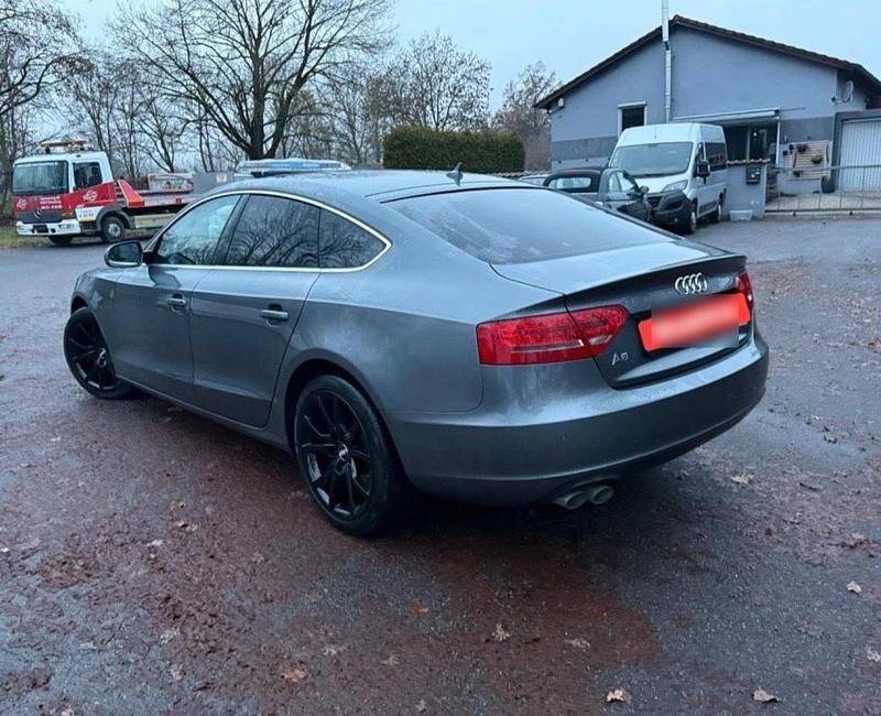 Gebraucht Audi A5 170 PS (125 kW) 2011 Grau Coupé