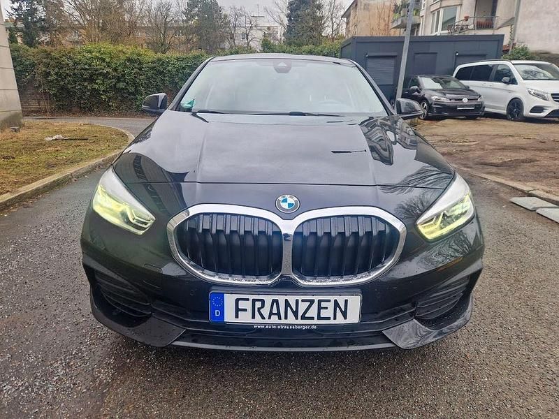 Gebraucht BMW 118 Advantage 136 PS (100 kW) 2021 Schwarz Kleinwagen