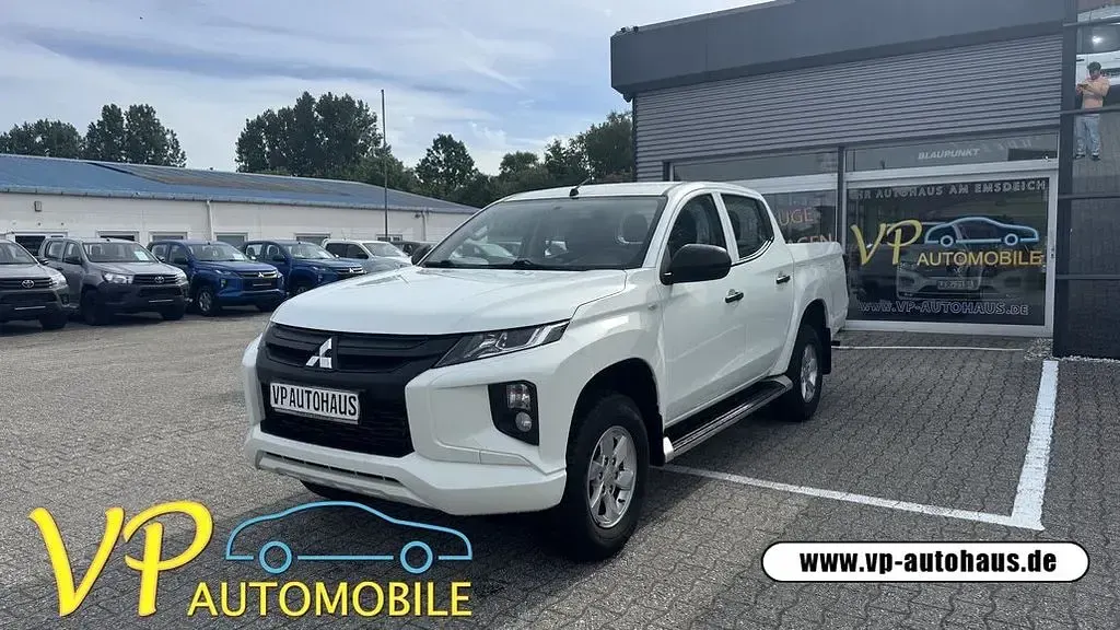 Gebraucht Mitsubishi L200 Basis 150 PS (110 kW) 2021 Weiß Pickup
