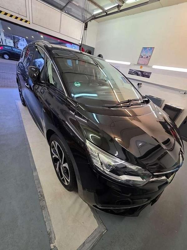 Gebraucht 2018 Renault Scénic IV Bose Edition Van / Kleinbus | 14.900 € (Fairer Preis) - Bild 1/4