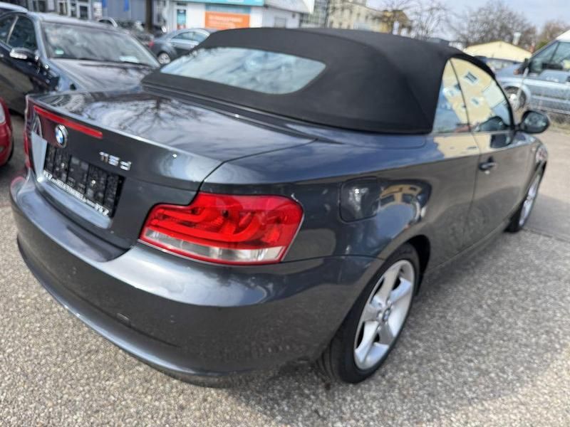 Gebraucht BMW 118 Cabriolet 143 PS (105 kW) 2012 Grau Cabrio