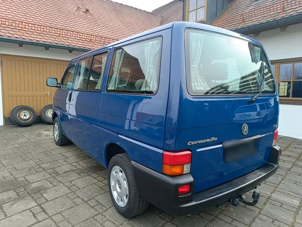 Usado VW T4 102 HP (75 kW) 2003 Azul Van