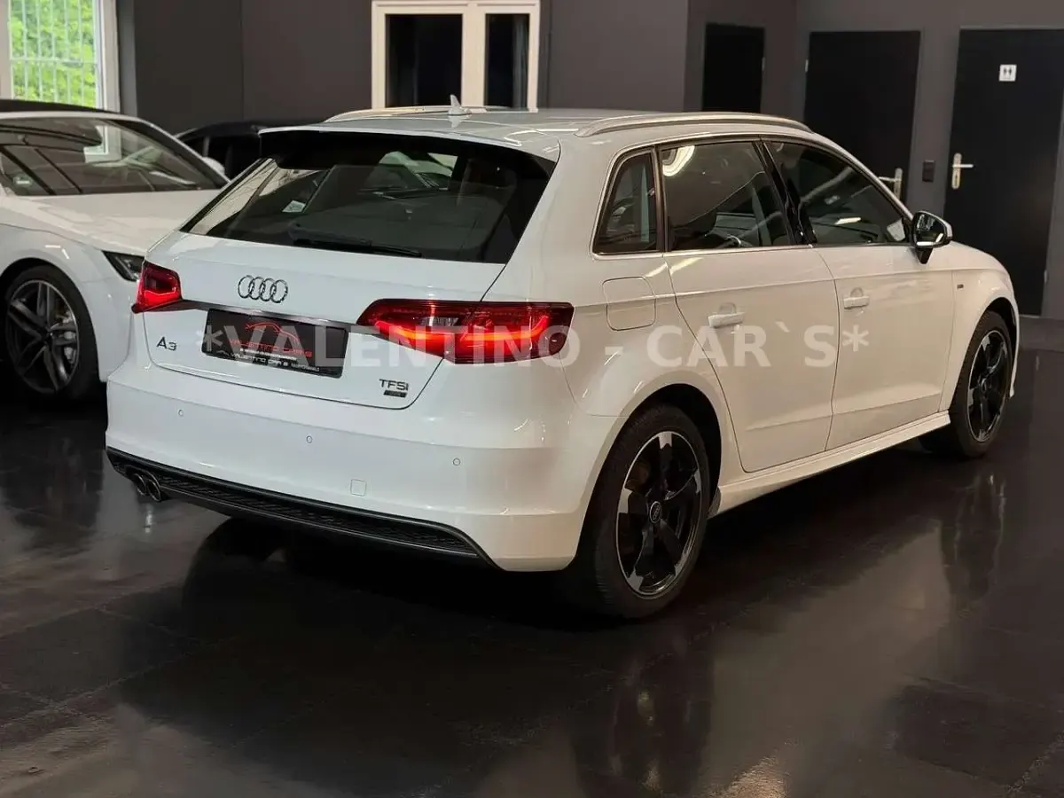 Gebraucht Audi A3 S-Line 150 PS (110 kW) 2015 Weiß Limousine
