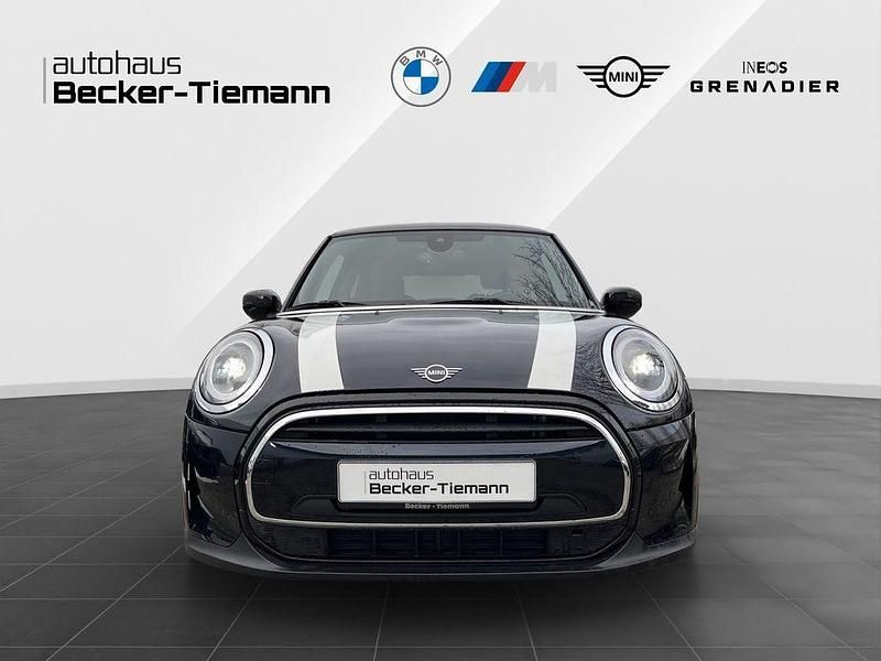 Gebraucht Mini Cooper Classic 136 PS (100 kW) 2023 Mini yours enigmatic black Kleinwagen
