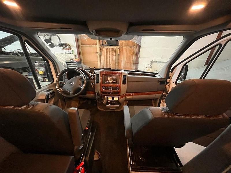 Gebraucht Mercedes Sprinter 163 PS (119 kW) 2010 Weiß Van