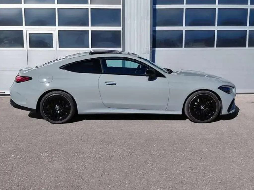 Gebraucht Mercedes 200 AMG 204 PS (150 kW) 2025 Manufaktur lack manufaktur alp Coupé