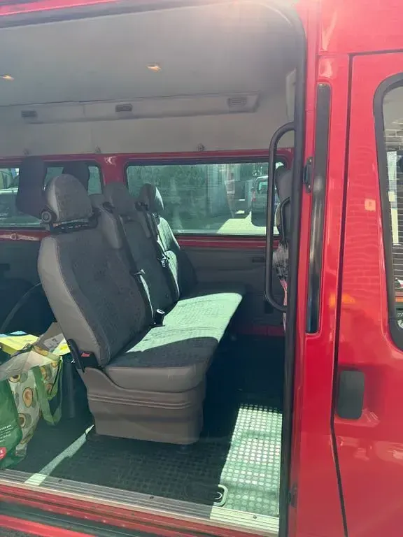 Gebraucht Ford Transit 110 PS (80 kW) 2008 Rot Van / Kleinbus