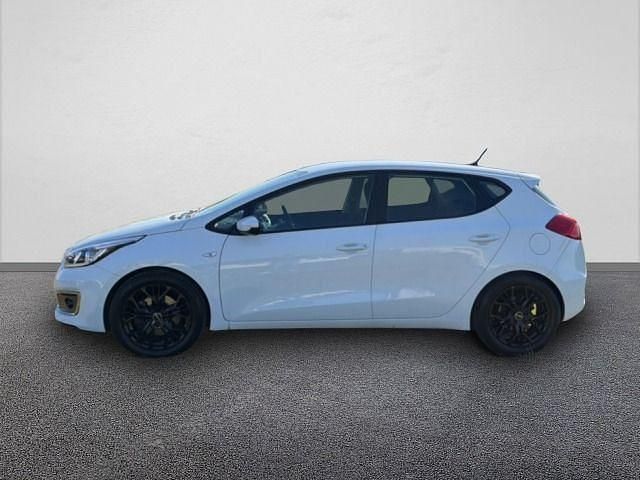 Gebraucht Kia Ceed Edition 7 99 PS (72 kW) 2018 Weiß Kleinwagen