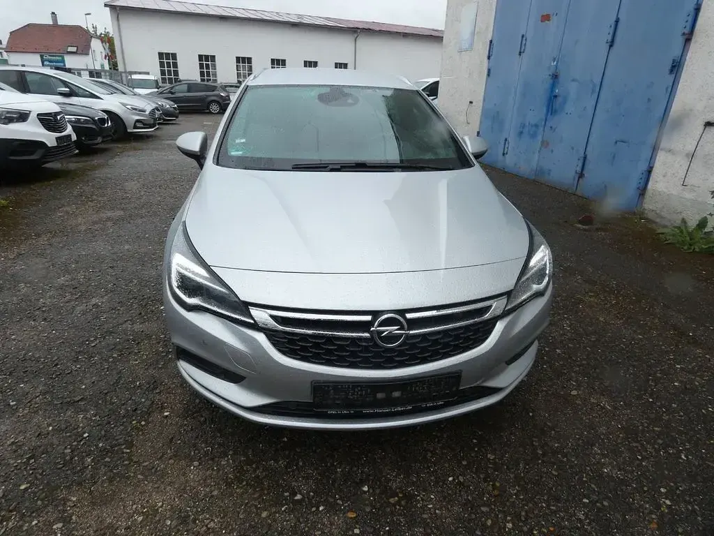 Gebraucht Opel Astra Dynamic 150 PS (110 kW) 2017 Silber Kombi
