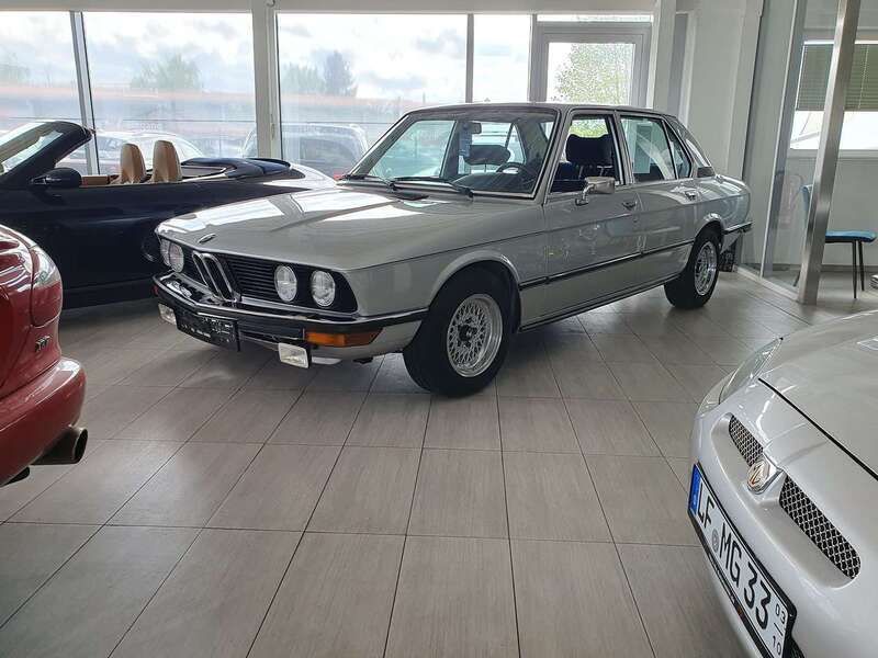 Gebraucht BMW 533 200 PS (147 kW) 1976 Polarissilber 060 Limousine