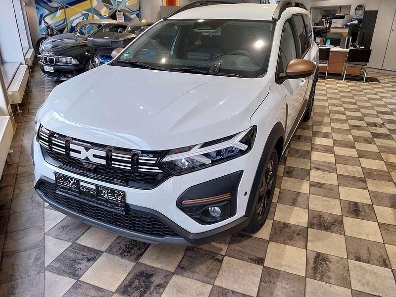 Arktis weiß Neu 2025 Dacia Jogger Extreme Van / Kleinbus | 23.500 € (Etwas zu teuer) - Bild 1/4