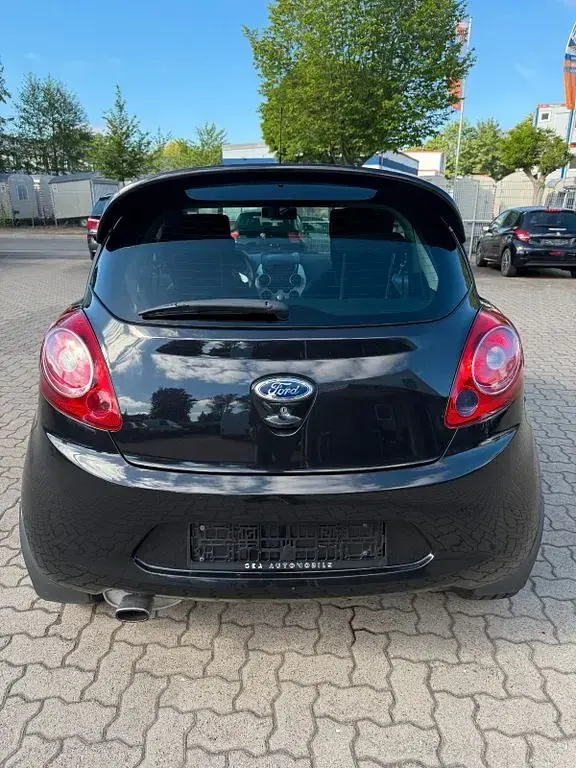Gebraucht Ford Ka Titanium 75 PS (55 kW) 2010 Schwarz Kleinwagen