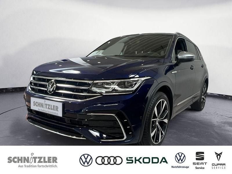 Blau Gebraucht 2022 VW Tiguan Allspace R-line SUV | 36.950 € (Superpreis) - Bild 1/4