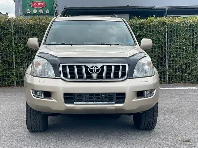 Gebraucht Toyota Land Cruiser Prado Executive 173 PS (127 kW) 2008 Beige SUV