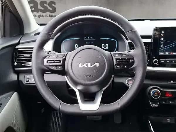 Gebraucht Kia Stonic Spirit 101 PS (74 kW) 2025 Schneeweiss SUV