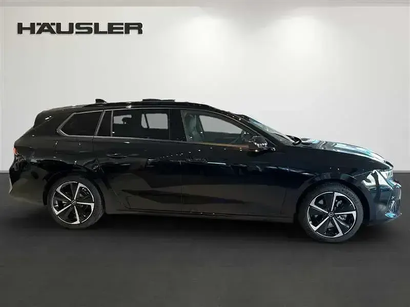 Gebraucht Opel Astra 131 PS (96 kW) 2024 Karbon schwarz (metallic) Kombi