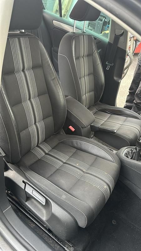 Gebraucht VW Golf VII Match 86 PS (63 kW) 2013 Grau Limousine