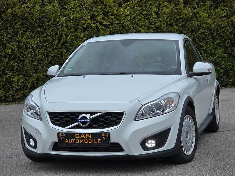 Second-hand Volvo C30 114 CP (83 kW) 2012 Alb Hatchback