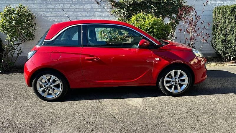 Gebraucht Opel Adam 69 PS (50 kW) 2017 Rot Kleinwagen