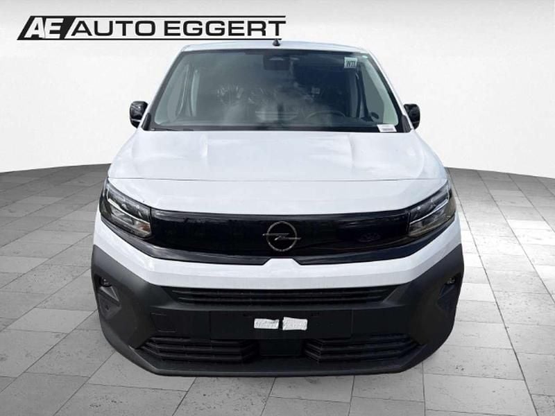 Neu Opel Combo Basis 102 PS (75 kW) 2025 Lackierung weiss icy/typ ausse Van / Kleinbus