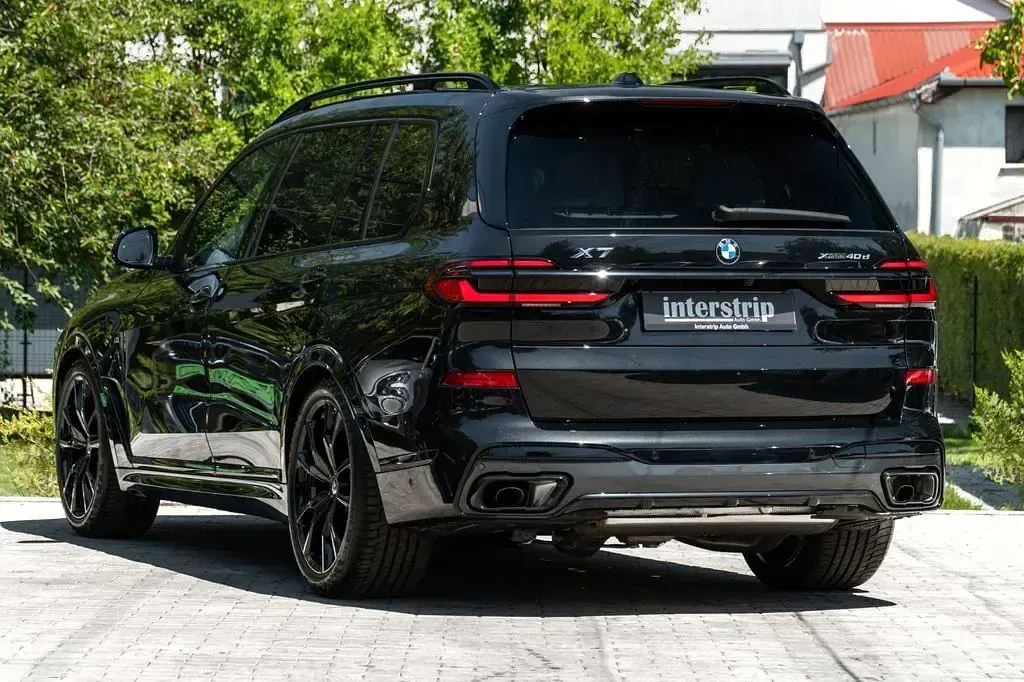 Gebraucht BMW X7 M Sport 352 PS (258 kW) 2025 Schwarz SUV