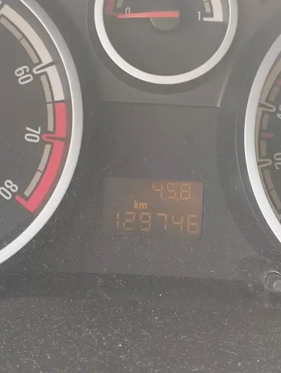 Usata Opel Corsa Selection 69 CV (50 kW) 2010 Blu Utilitaria