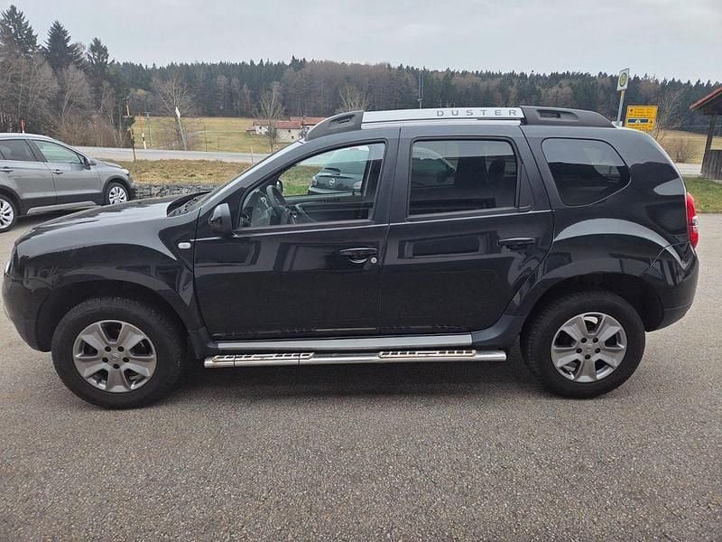 Gebraucht Dacia Duster Prestige 114 PS (83 kW) 2017 Schwarz SUV