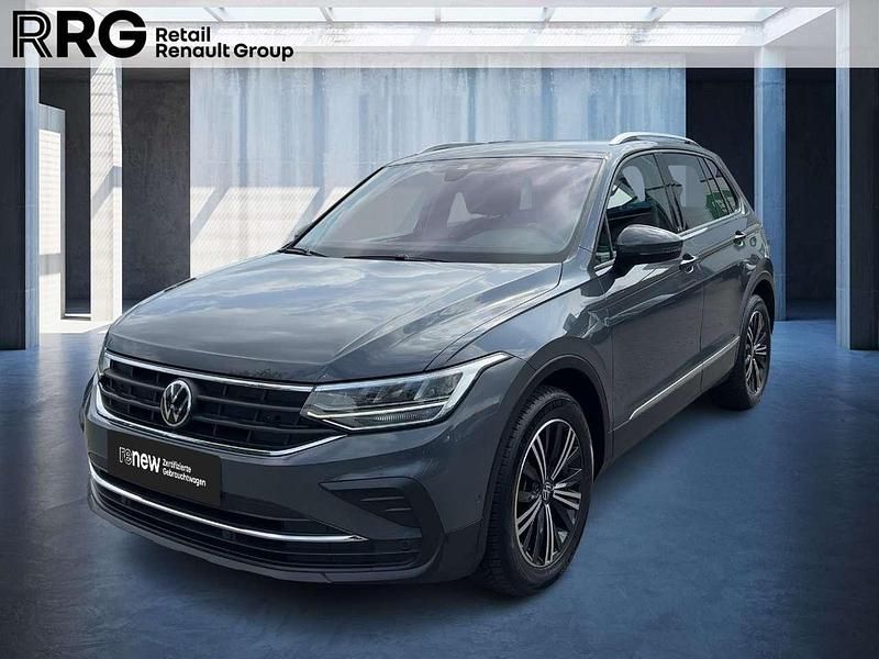 Grau Gebraucht 2022 VW Tiguan Active SUV | 22.990 € (Fairer Preis) - Bild 1/3