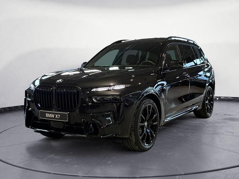 Neu BMW X7 352 PS (258 kW) 2026 Schwarz SUV
