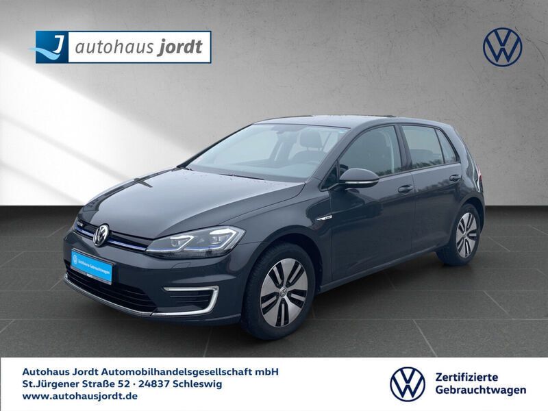 Grau Gebraucht 2020 VW e-Golf Sound Kleinwagen | 16.960 € (Etwas zu teuer) - Bild 1/4