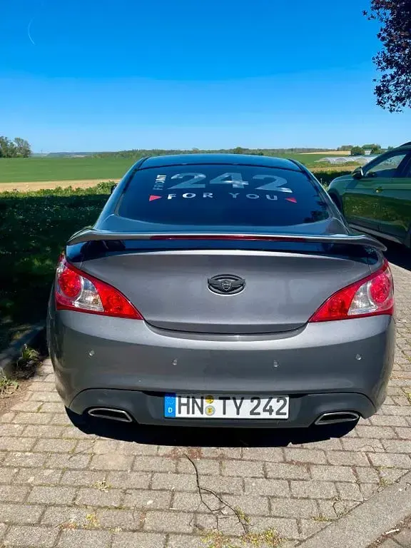 Gebraucht Hyundai Genesis 303 PS (222 kW) 2011 Grau Coupé