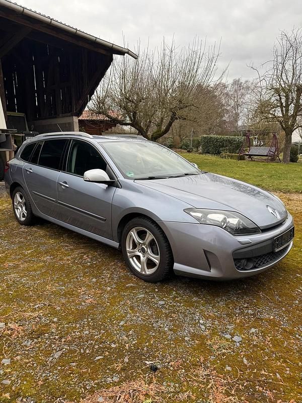 Gebraucht Renault Laguna III 150 PS (110 kW) 2009 Grau Kombi