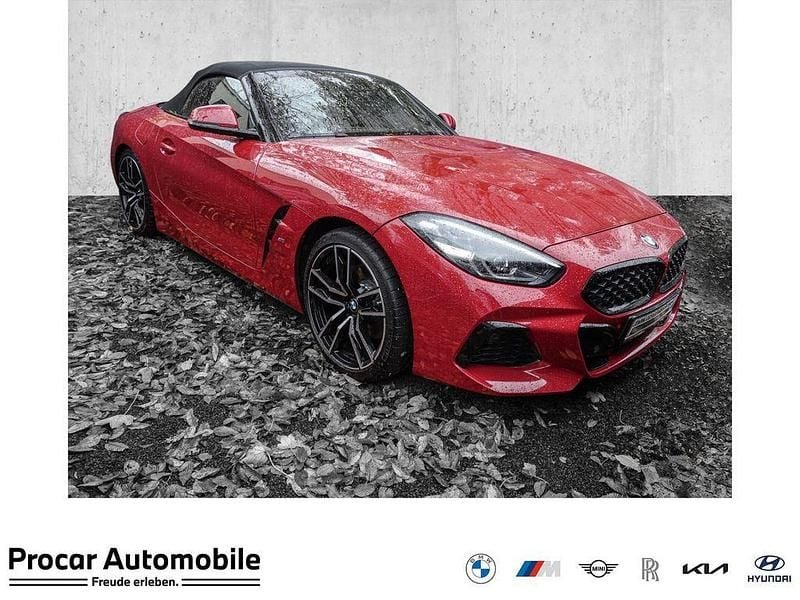 Rot Gebraucht 2022 BMW Z4 M Sport Cabrio | 38.900 € (Fairer Preis) - Bild 1/4
