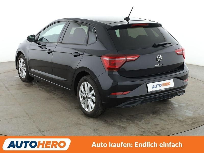 Gebraucht VW Polo Style 95 PS (69 kW) 2023 Schwarz Kleinwagen