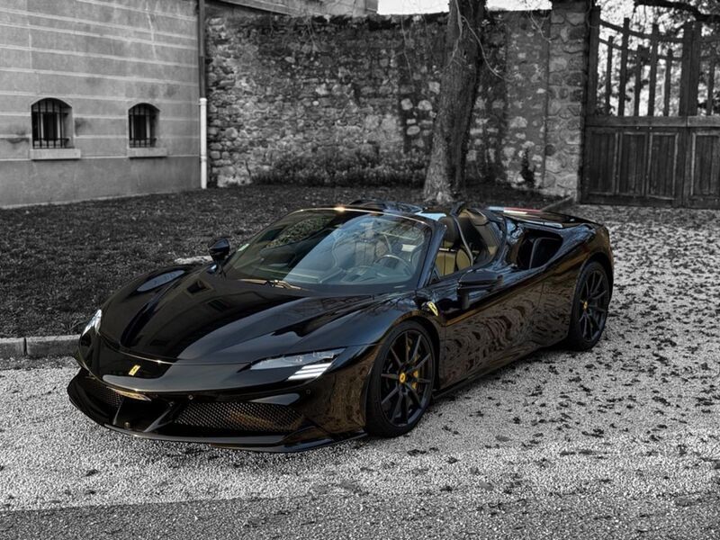Gebraucht 2022 Ferrari SF90 Cabrio | 539.000 € - Bild 1/4