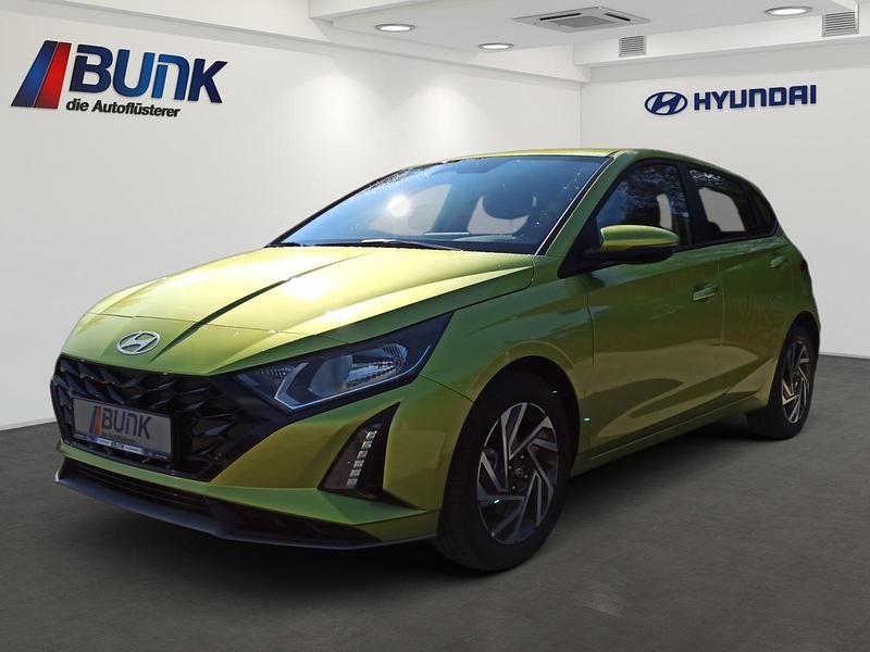 Lucid lime Neu 2025 Hyundai i20 Comfort Kleinwagen | 24.750 € (Fairer Preis) - Bild 1/4