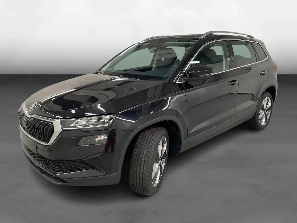 Neu Skoda Karoq SportLine 150 PS (110 kW) 2026 Schwarz SUV