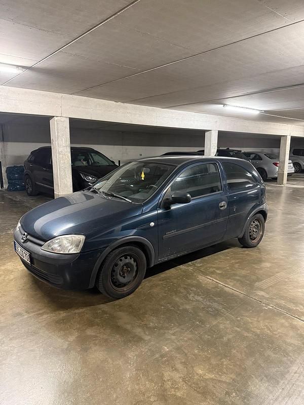 Blau Gebraucht 2002 Opel Corsa Kleinwagen | 450 € (Superpreis) - Bild 1/4