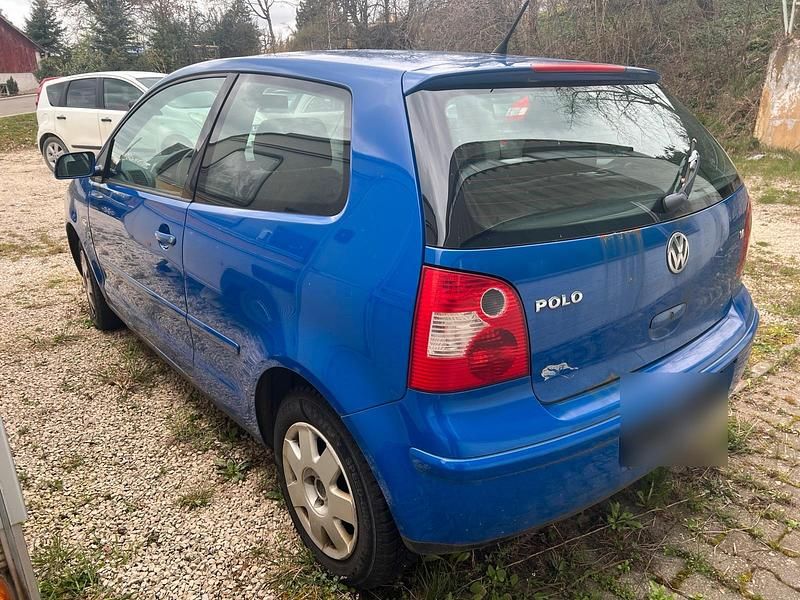 Gebraucht VW Polo 75 PS (55 kW) 2002 Blau Kleinwagen