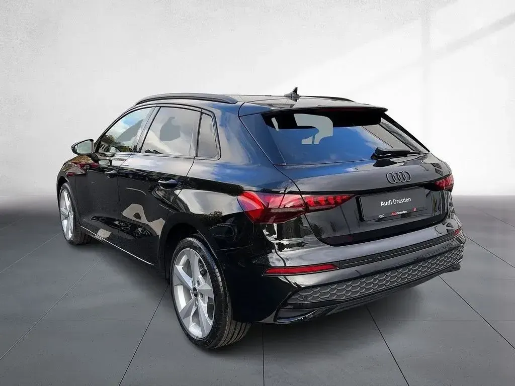 Gebraucht Audi A3 Advanced 116 PS (85 kW) 2026 Mythosschwarz metallic Limousine