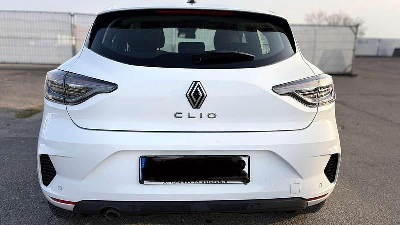 Gebraucht Renault Clio V Evolution 101 PS (74 kW) 2024 Limousine