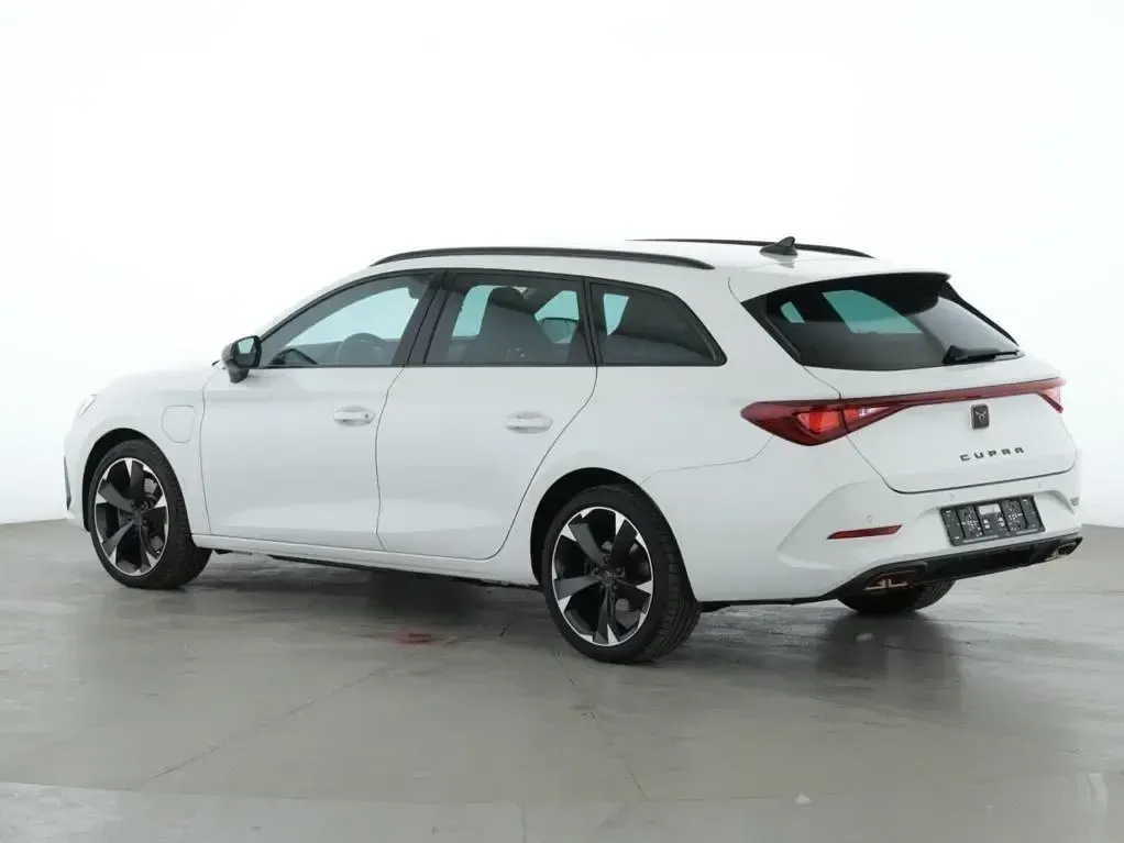 Gebraucht Cupra Leon 204 PS (150 kW) 2022 Weiß Kombi