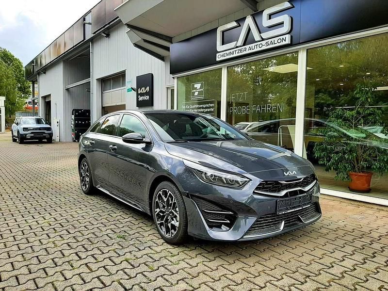 Neu Kia ProCeed 140 PS (102 kW) 2025 Pentametal Kleinwagen