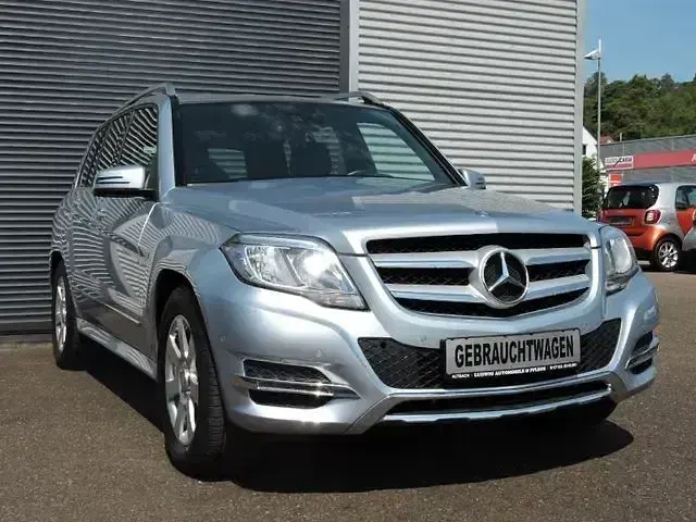 Gebraucht Mercedes GLK250 204 PS (150 kW) 2013 Andere SUV