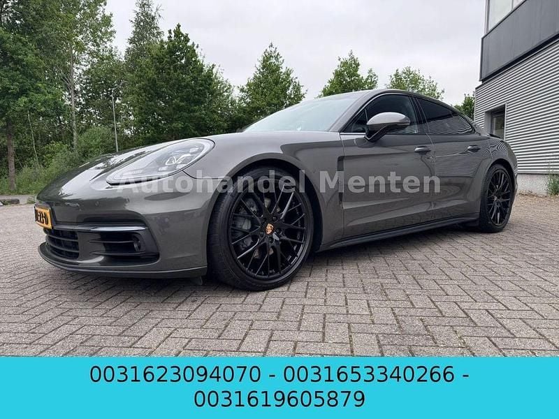 Grau Gebraucht 2017 Porsche Panamera Limousine | 47.800 € (Superpreis) - Bild 1/4
