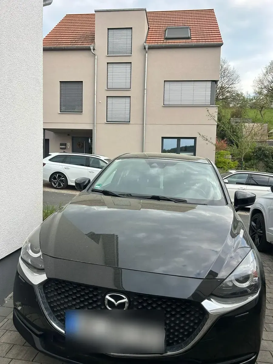 Usata Mazda 2 90 CV (66 kW) 2020 Nero Utilitaria
