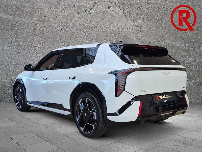Neu Kia EV4 GT-Line 150 kW (204 PS) 2025 Weiß Kleinwagen