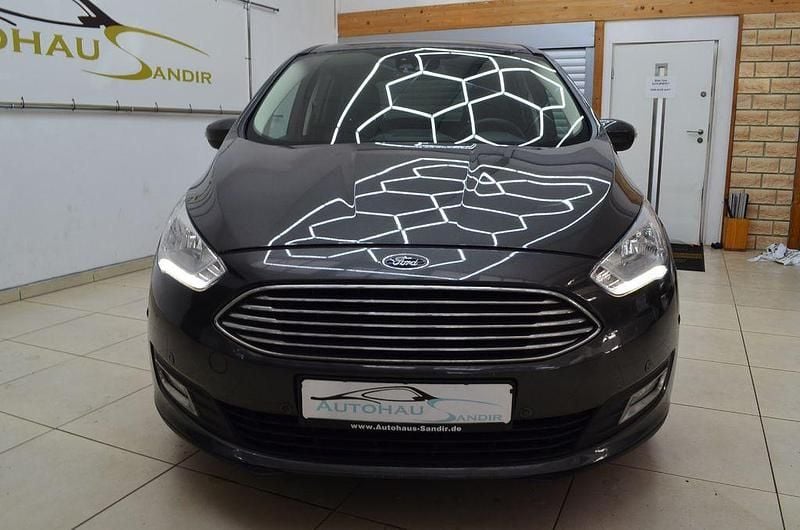 Gebraucht Ford Grand C-Max Titanium 182 PS (133 kW) 2018 Magnetic Van / Kleinbus