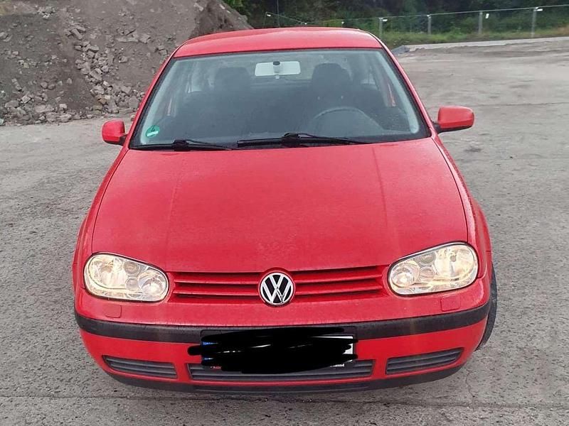Rot Gebraucht 2000 VW Golf IV Limousine | 1.300 € (Fairer Preis) - Bild 1/4